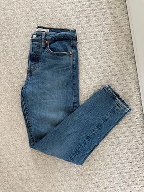 Levi's wedgie Straight-Leg Denim Jeans